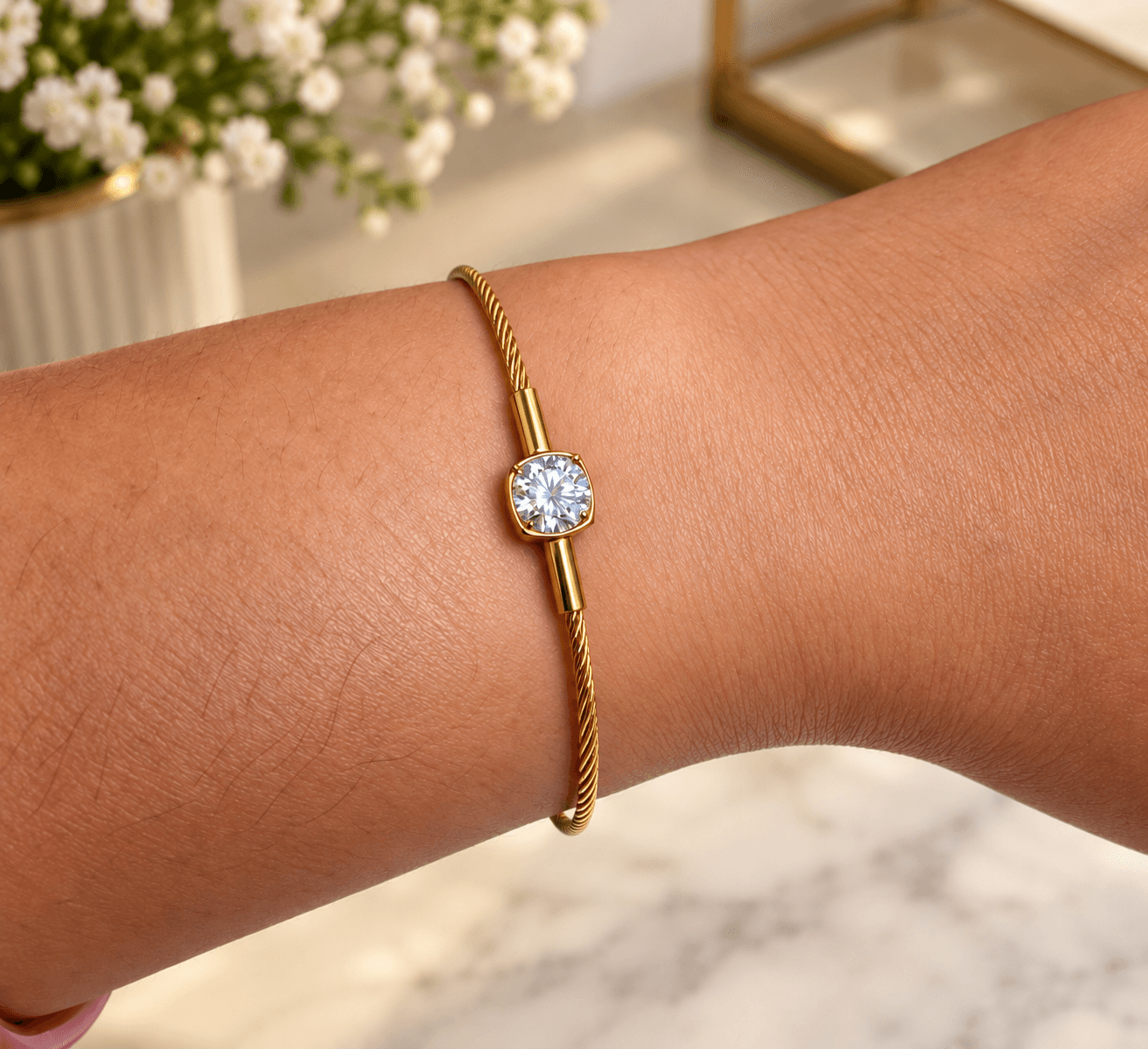 LAX_Twisted Crystal Cuff Bracelet for Women - Image 1