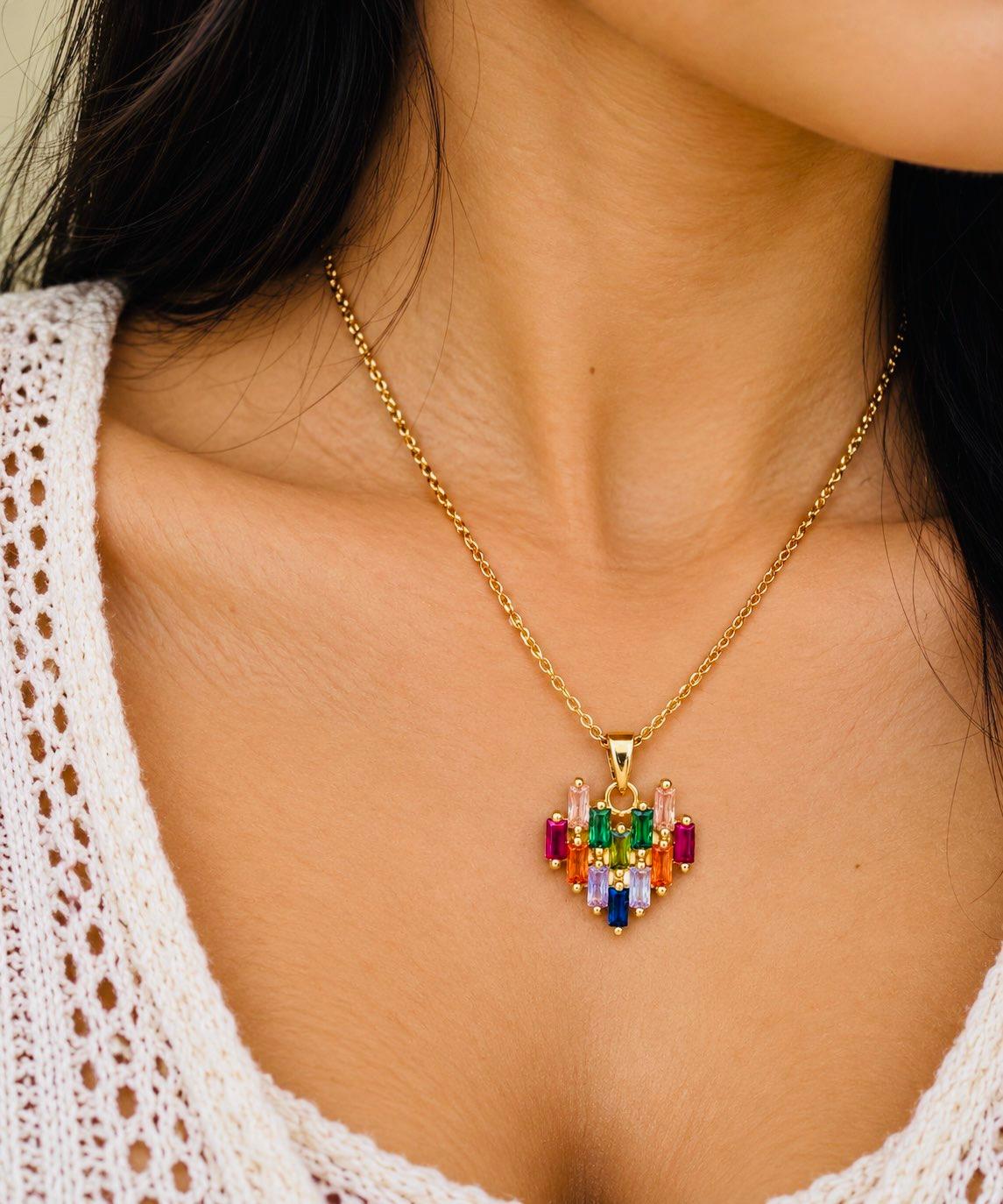 LAX_Rainbow Radiance Pendant Necklace for Women - Image 1