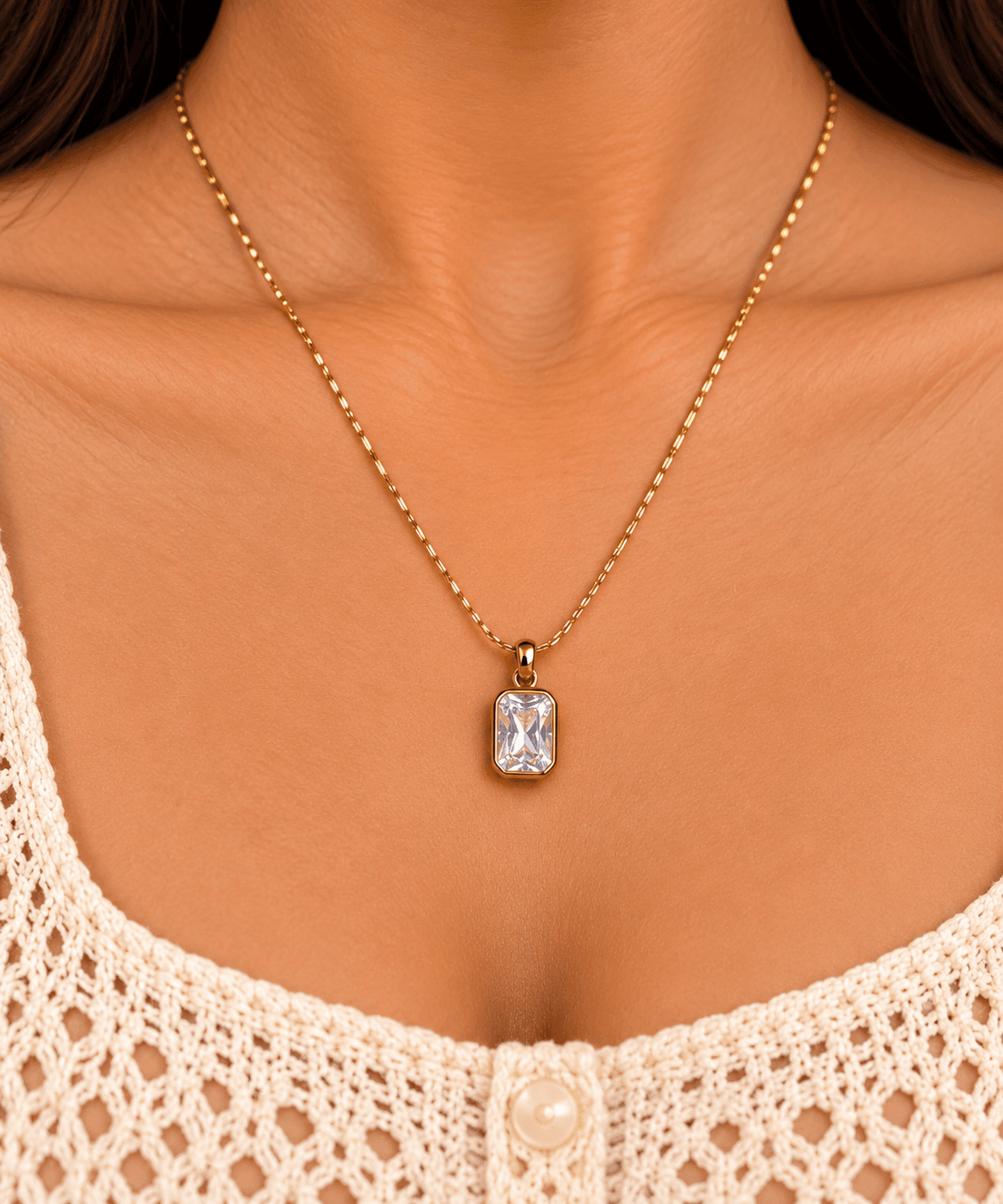 LAX_Crystal Frame Necklace for Women - Image 1