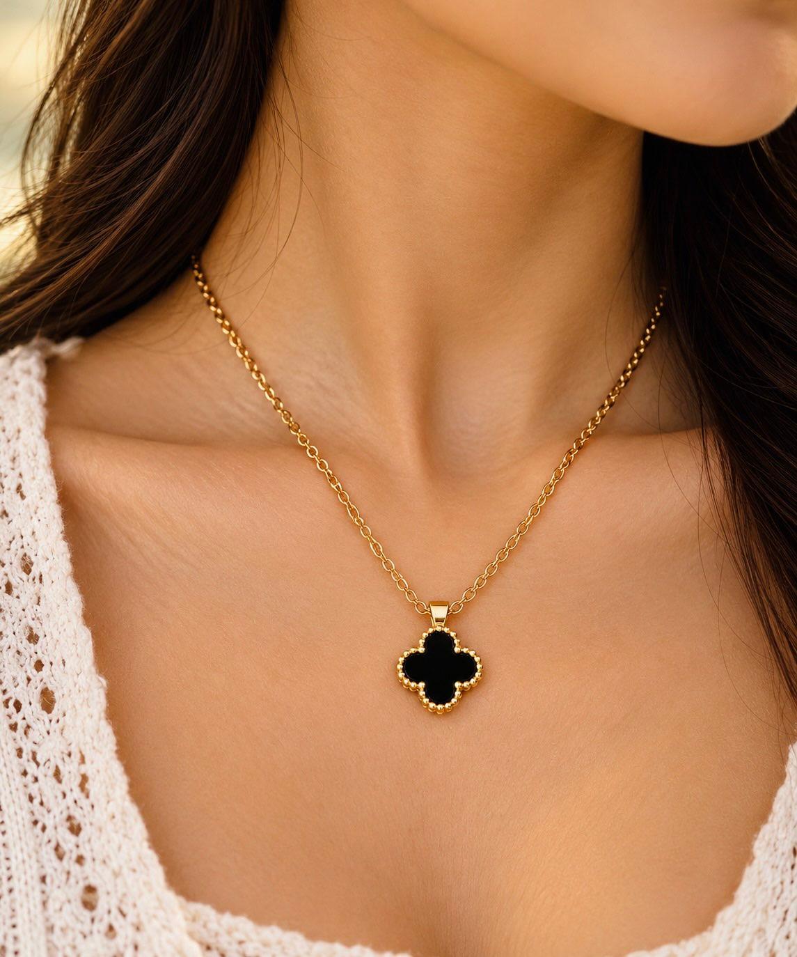 LAX_Midnight Clover Pendant Necklace for Women - Image 1