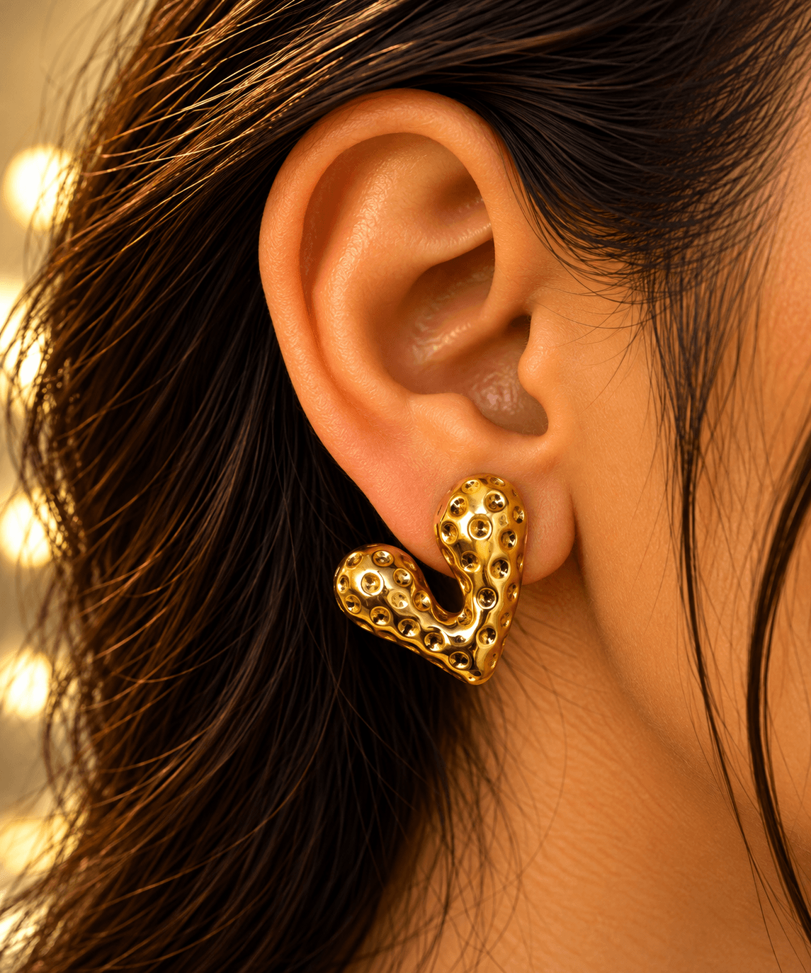 LAX_Dimpled Heart Stud Earrings for Women - Image 1