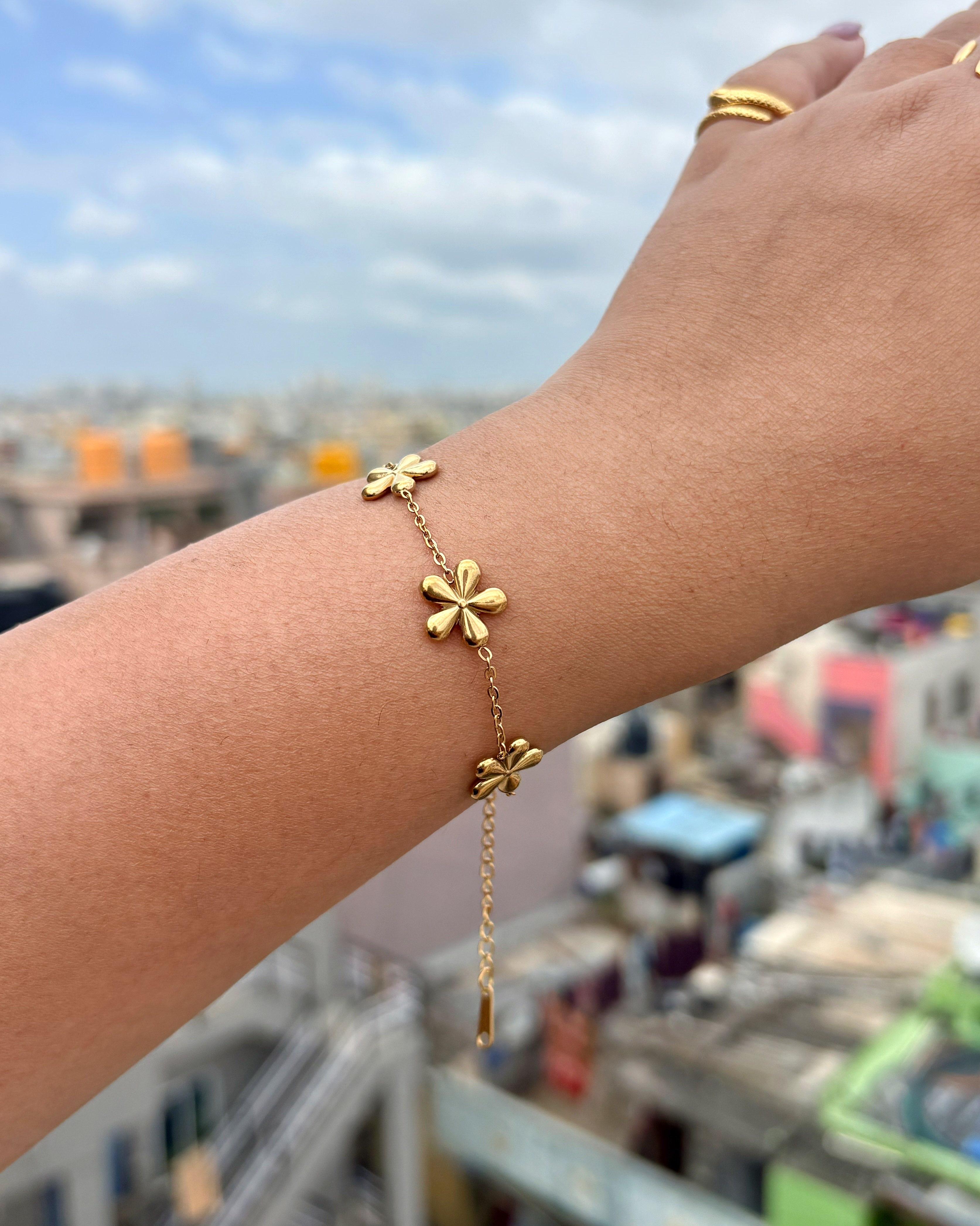 LAX_Bloom Trail Floral Charm Bracelet for Women - Image 1